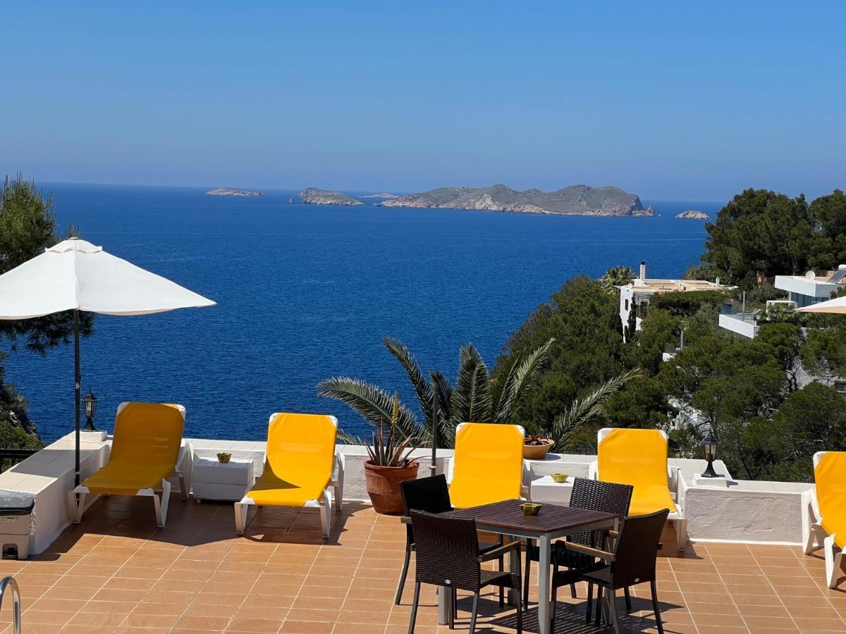 Hostal Cala Moli Cala Tarida  Exterior photo