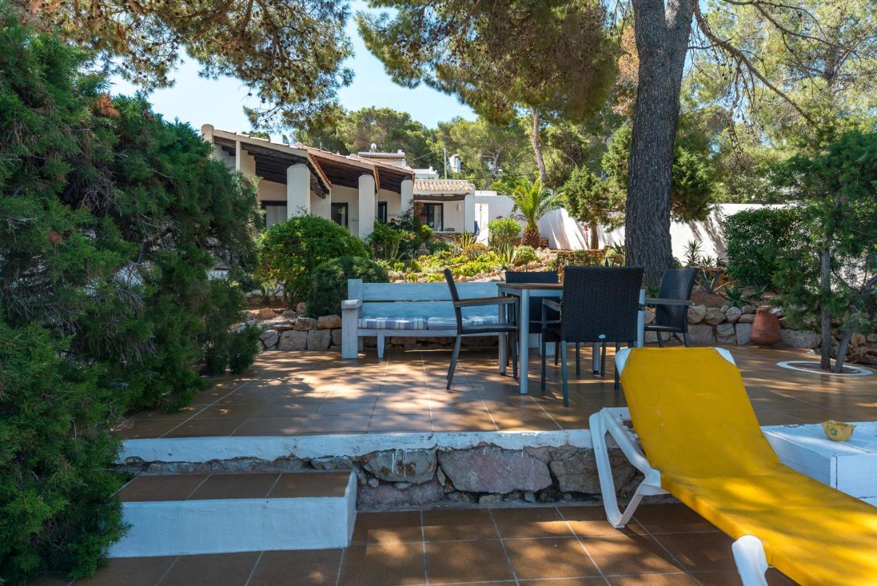 Hostal Cala Moli Cala Tarida  Exterior photo